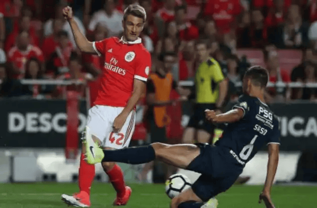 周三008欧冠：皇家马德里VS本菲卡 伯纳乌宿命对决，残阵防线VS反击奇兵